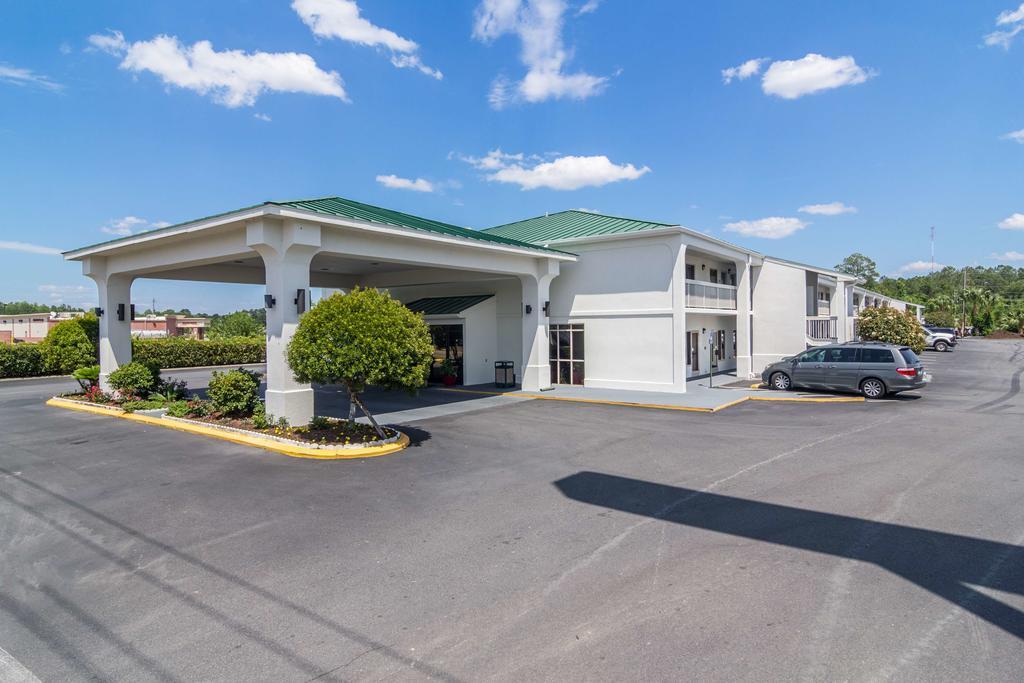 Motel 6 Вейкросс Екстер'єр фото